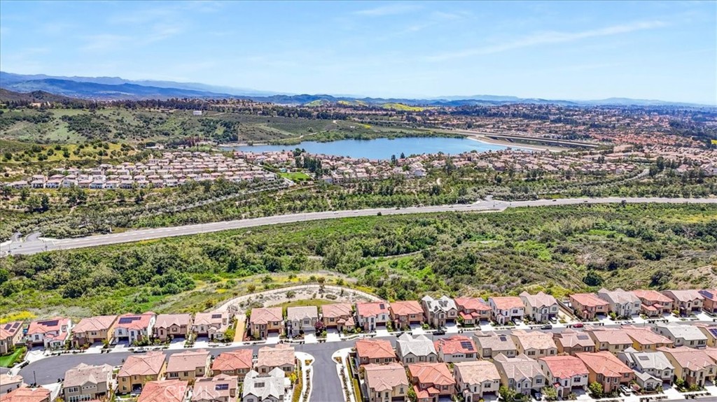 1901 Aliso Canyon Drive