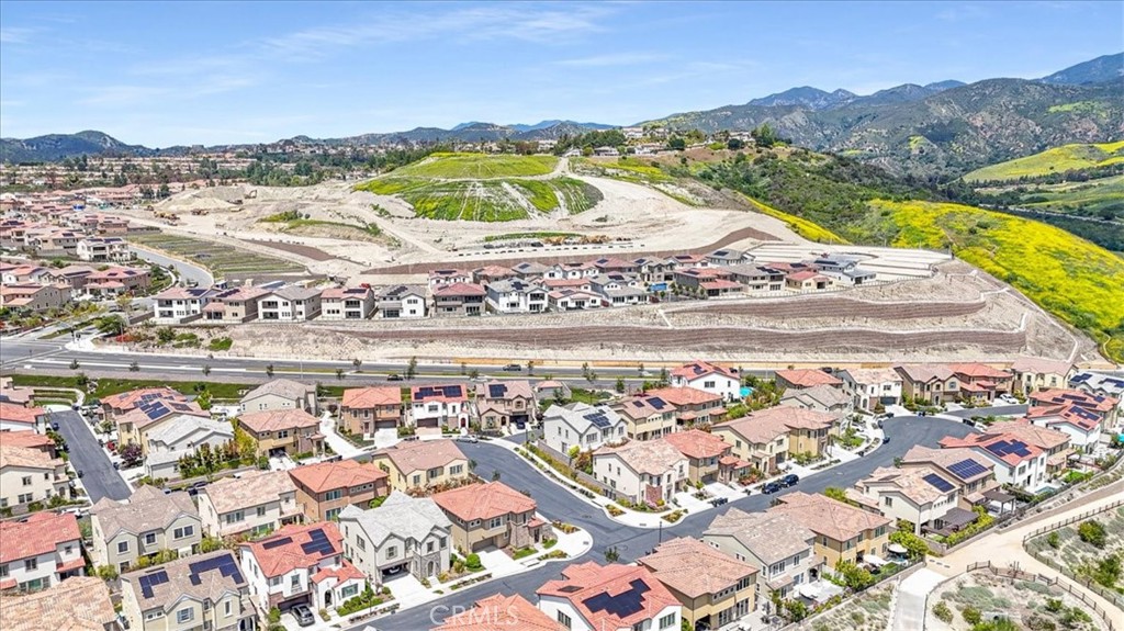 1901 Aliso Canyon Drive