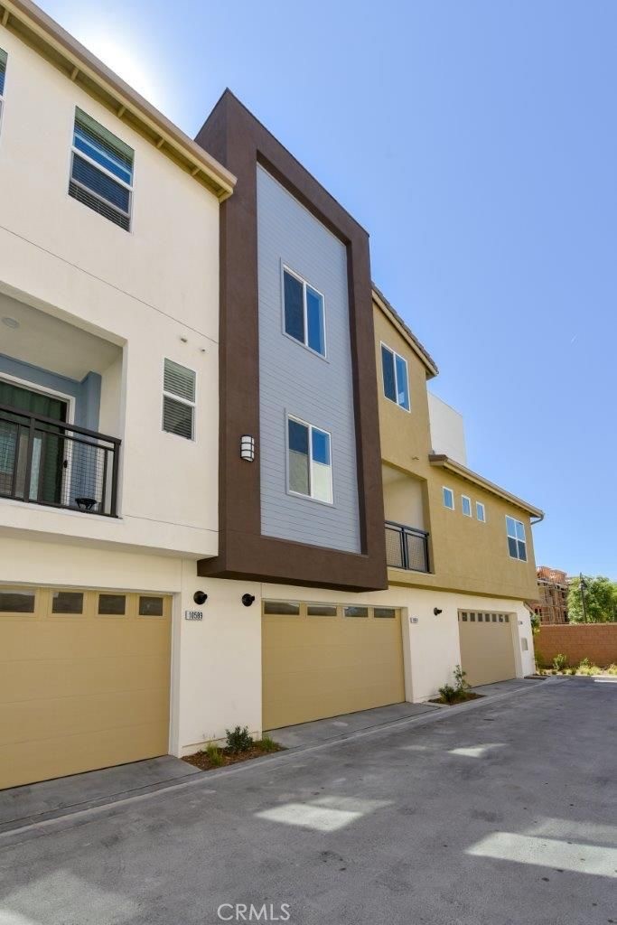 10591 Huxley Drive