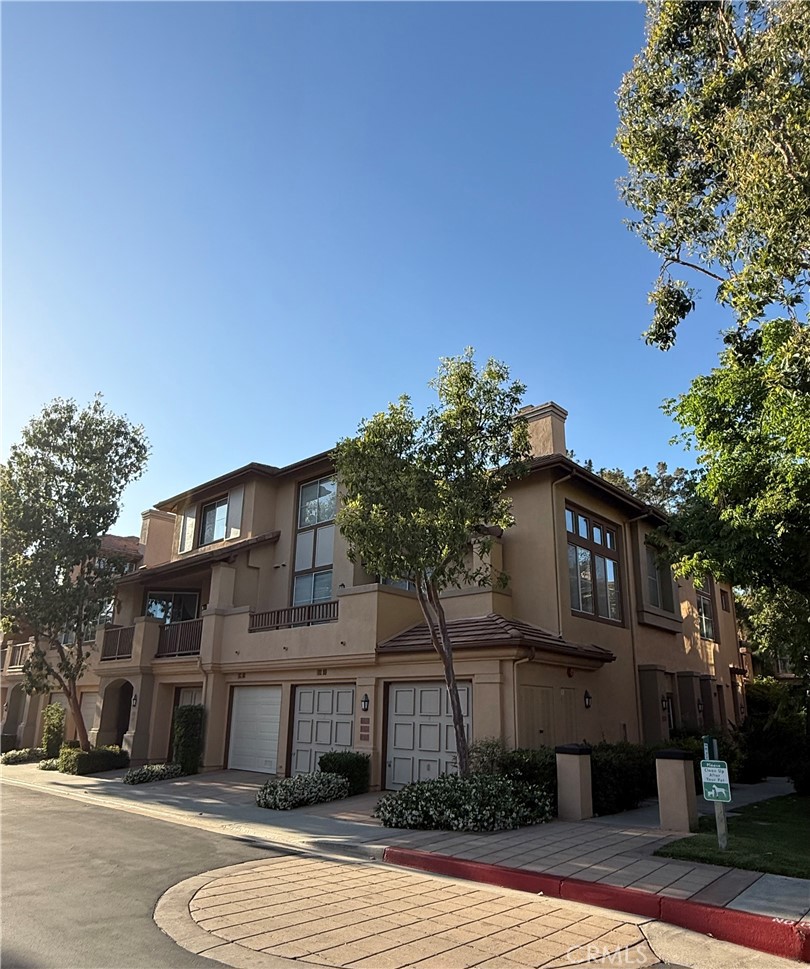 2771 Dunstan Drive