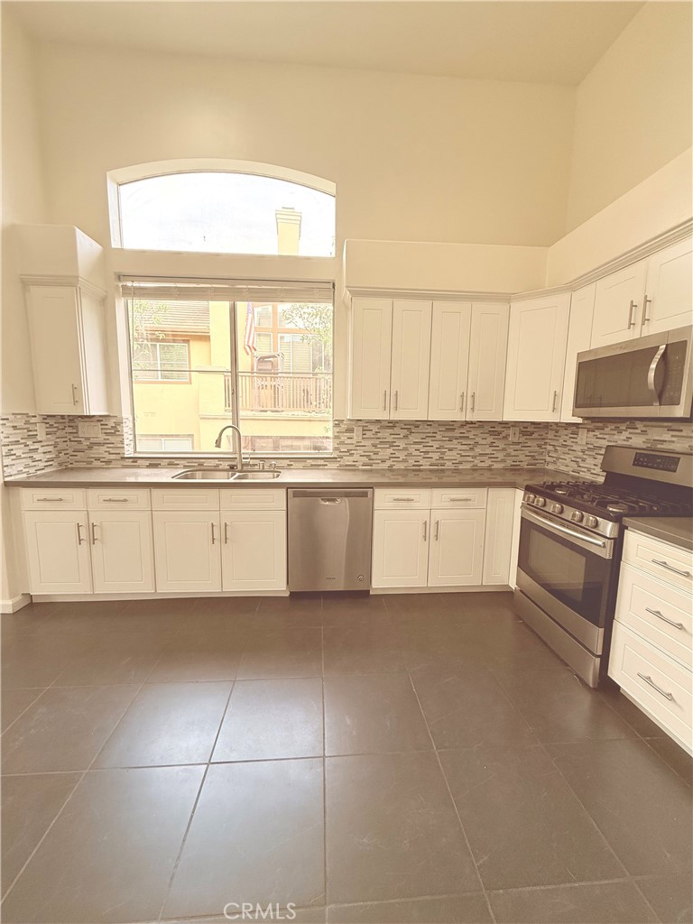 2771 Dunstan Drive