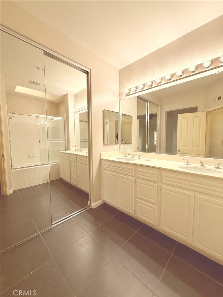 2771 Dunstan Drive