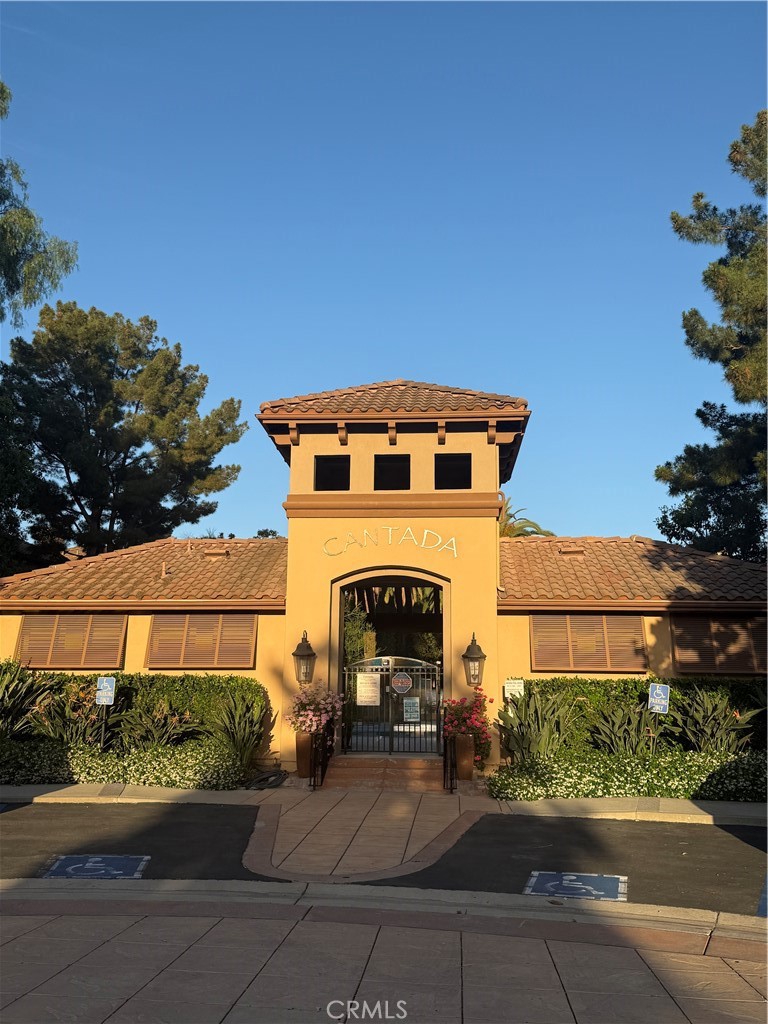 2771 Dunstan Drive