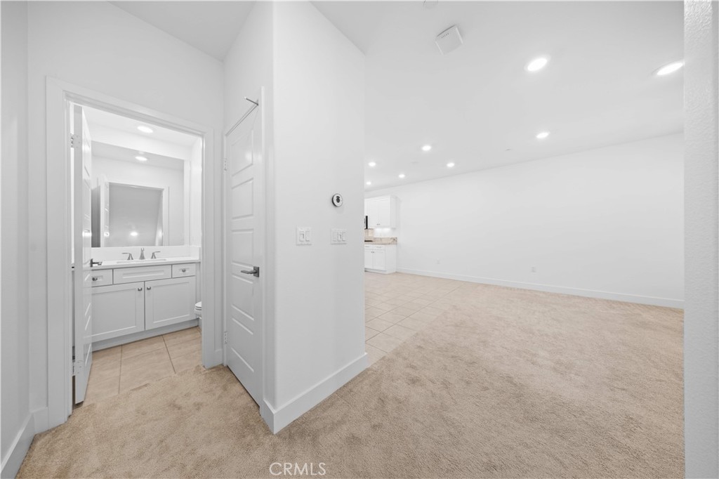 4345 Blazing Star Way
