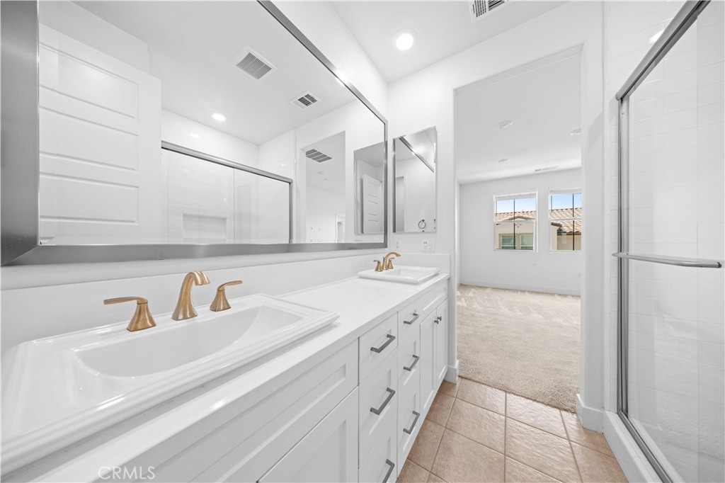 4345 Blazing Star Way