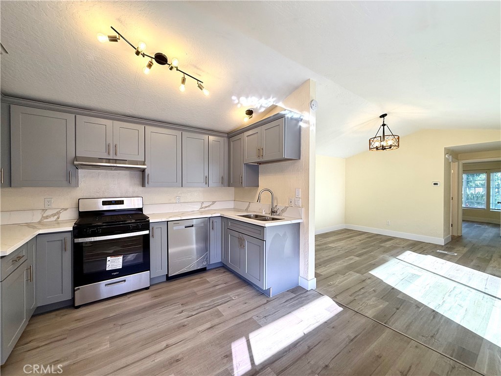 1639 Winn Court