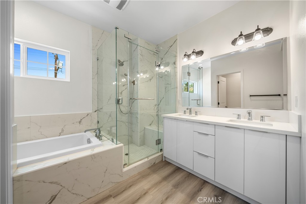 1379 Point Loma Place