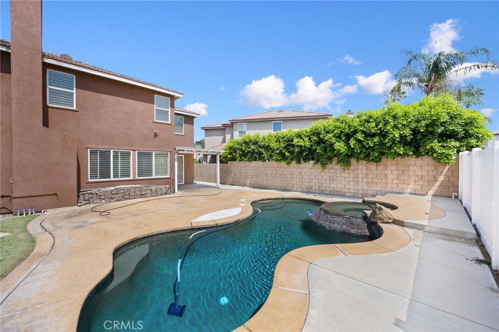 12975 Cambridge Court