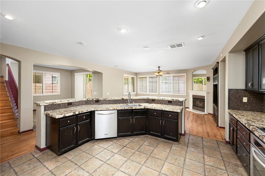 12975 Cambridge Court