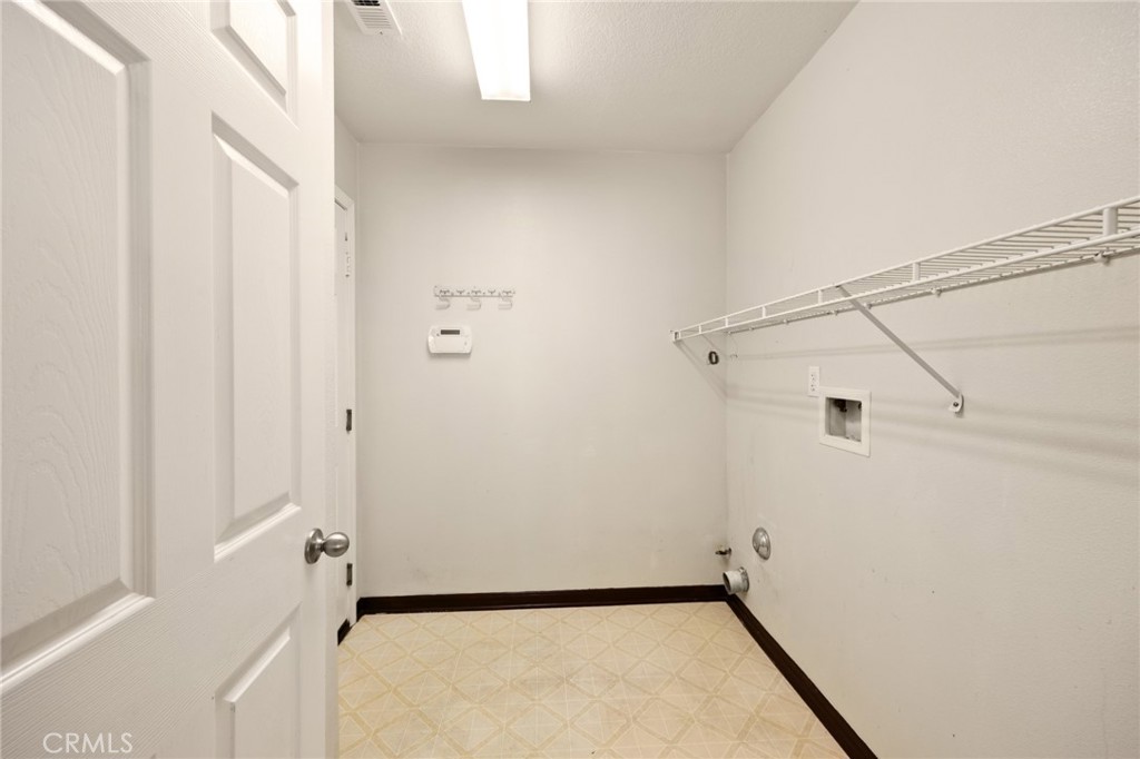 12975 Cambridge Court