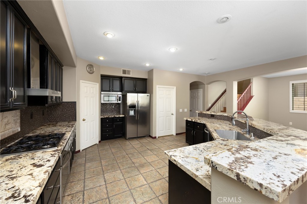 12975 Cambridge Court