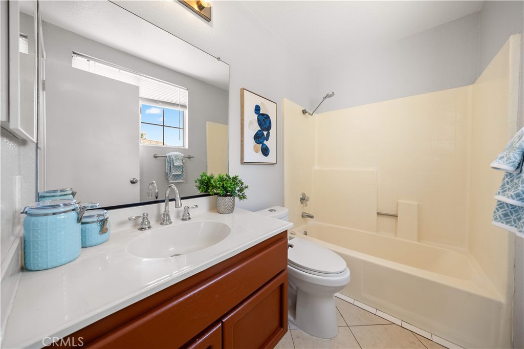 13199 Spire Circle