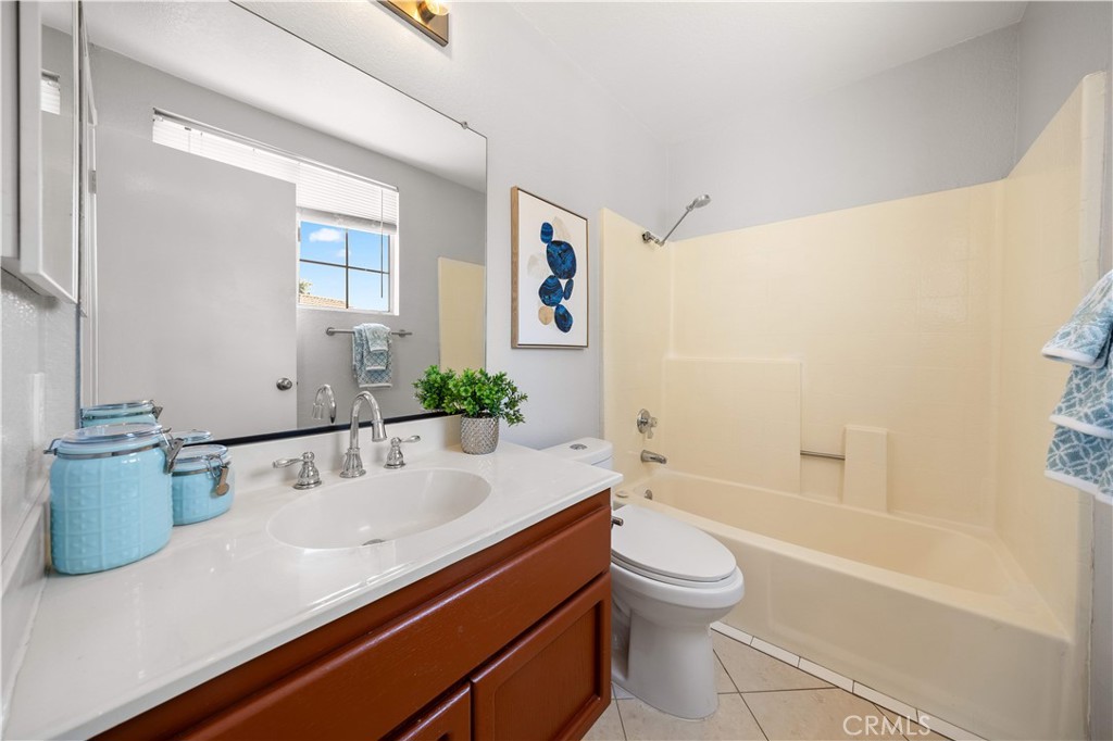 13199 Spire Circle