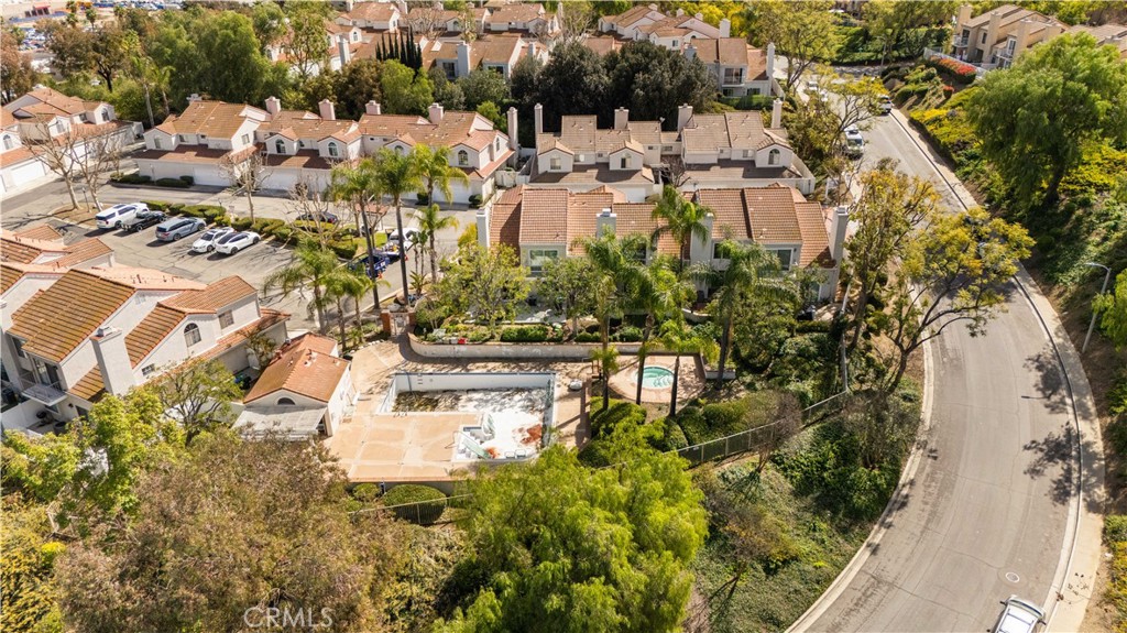 13199 Spire Circle