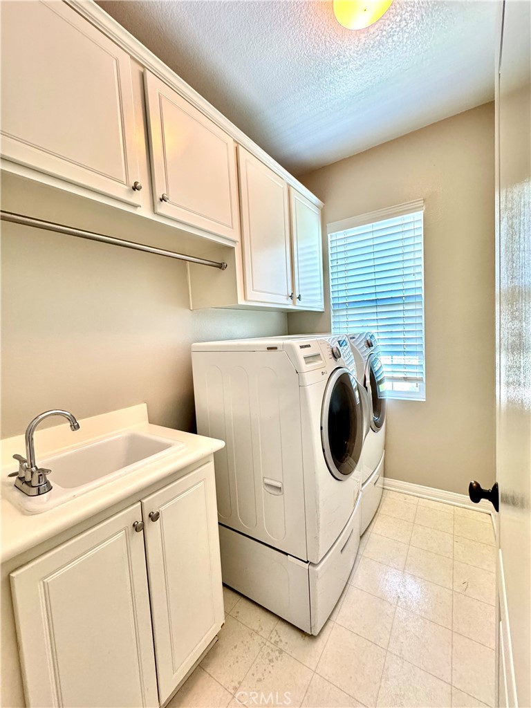 17068 Camino Galvez