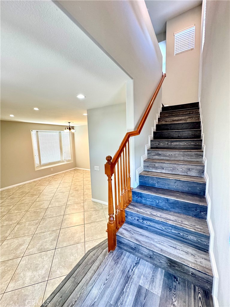 17068 Camino Galvez