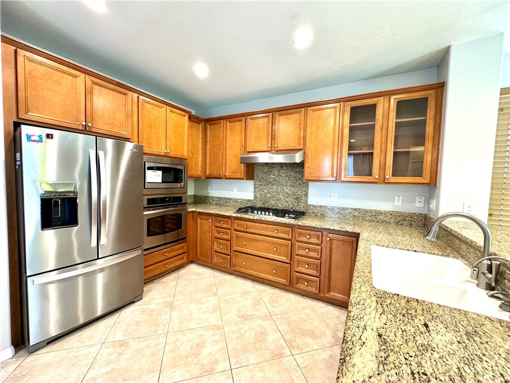 17068 Camino Galvez