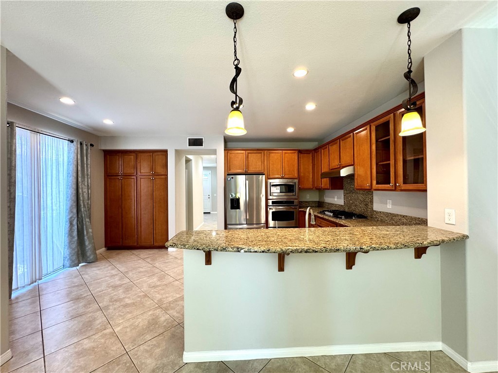 17068 Camino Galvez