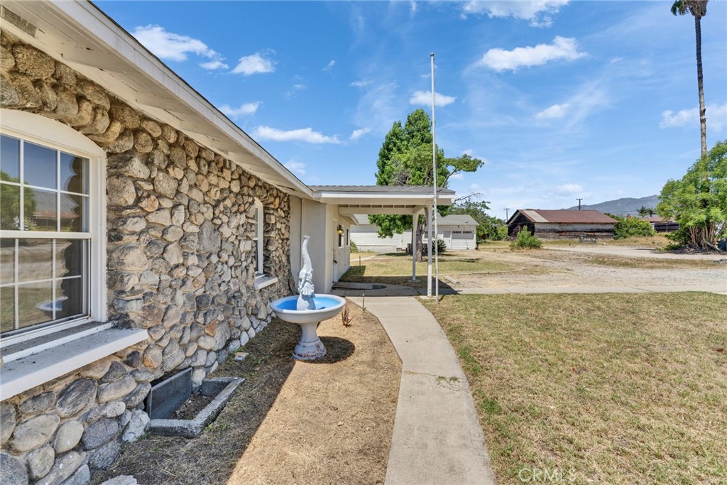 6910 Carnelian Street