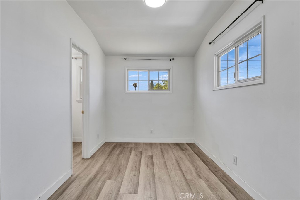 6910 Carnelian Street