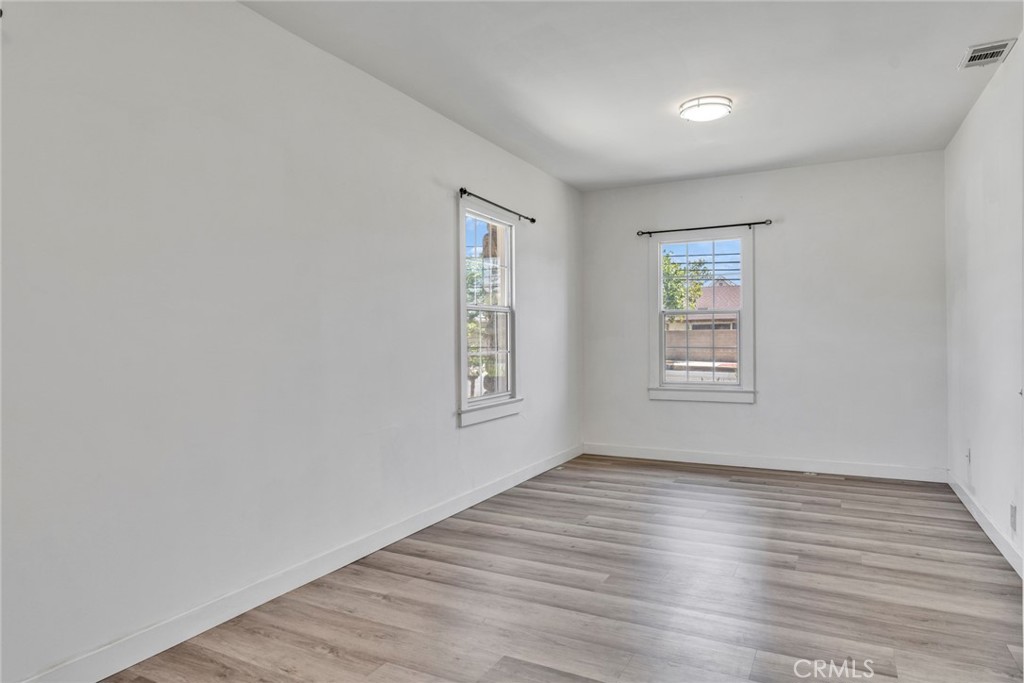 6910 Carnelian Street