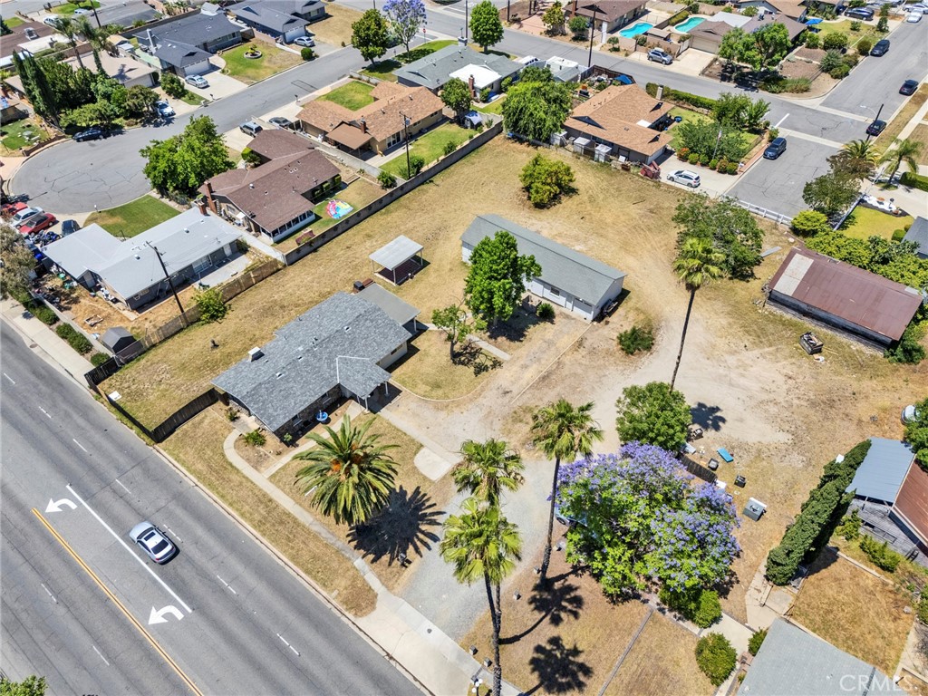 6910 Carnelian Street