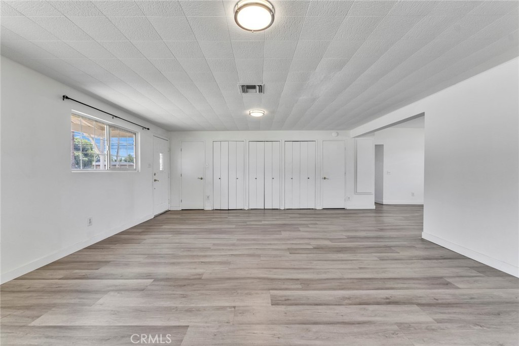 6910 Carnelian Street