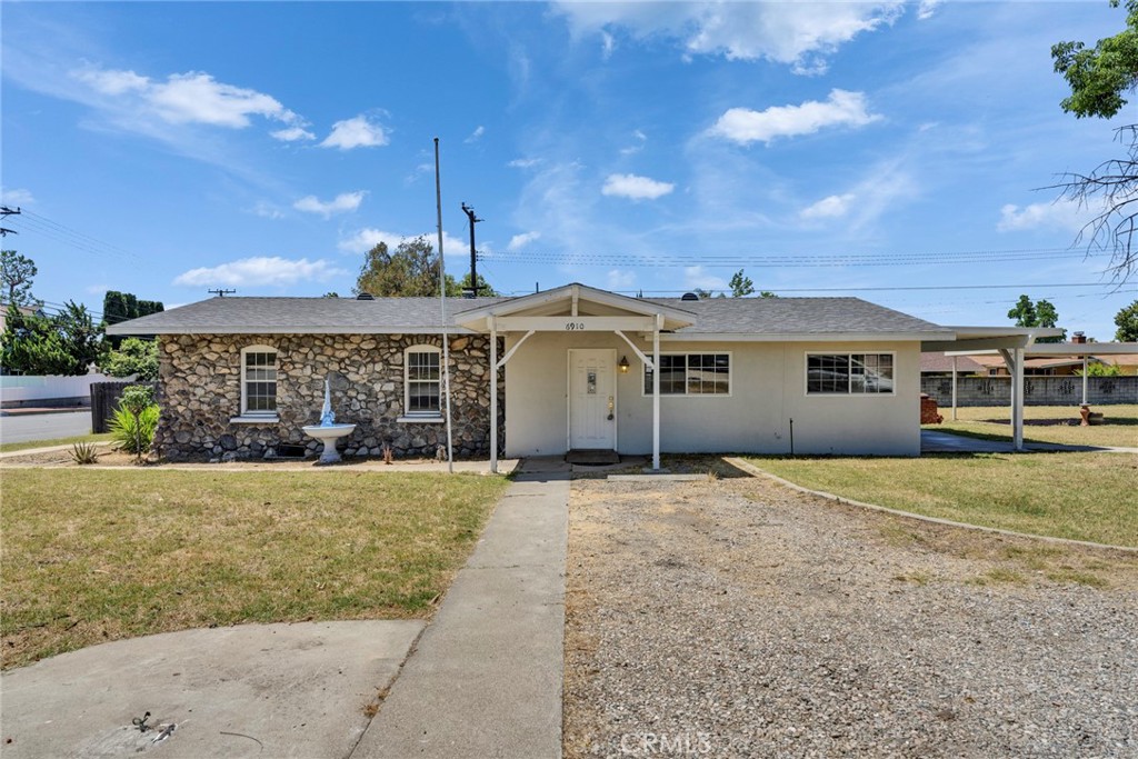 6910 Carnelian Street