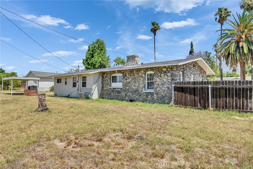 6910 Carnelian Street