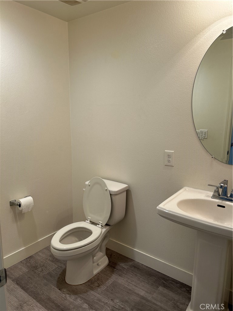 5884 Silver Oaks Drive