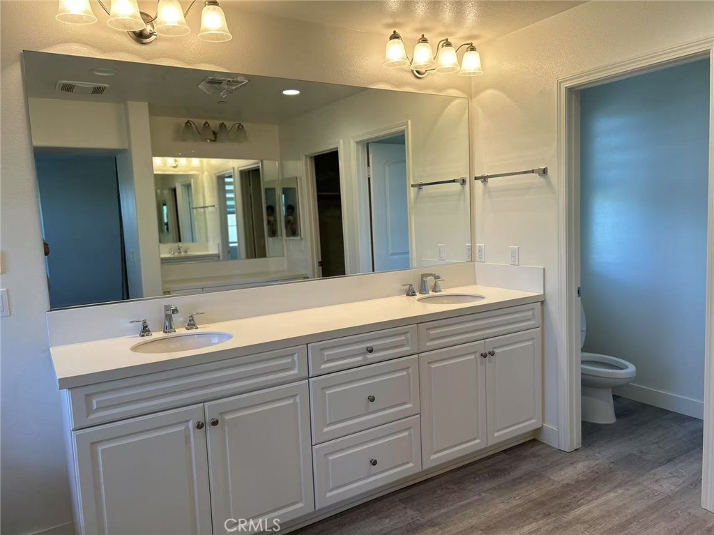 5884 Silver Oaks Drive