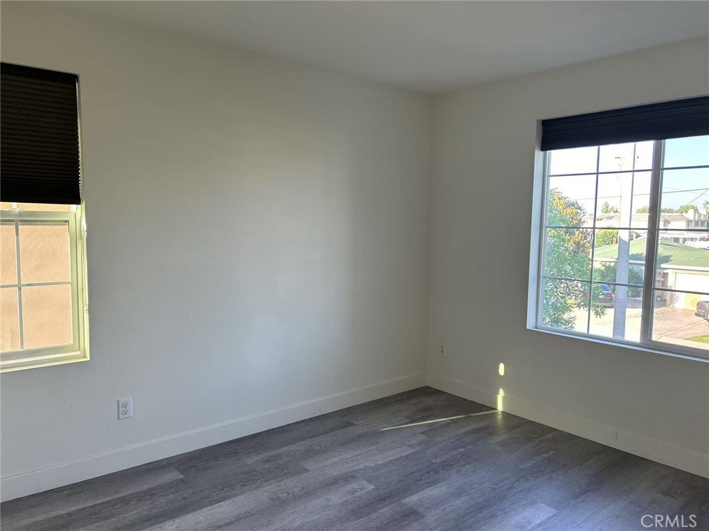 5884 Silver Oaks Drive