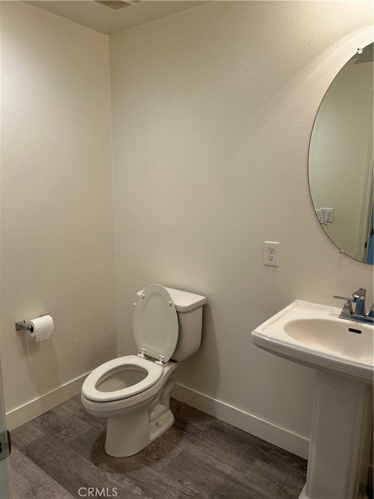 5884 Silver Oaks Drive