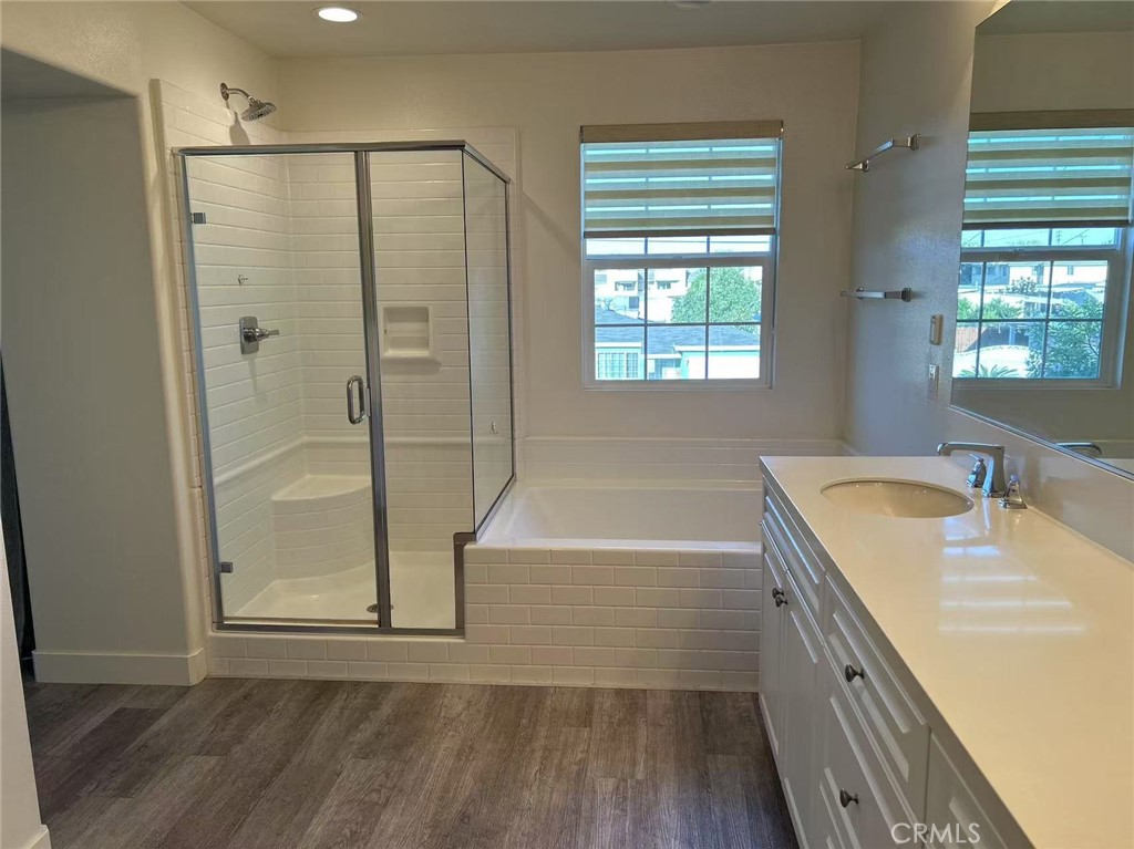 5884 Silver Oaks Drive