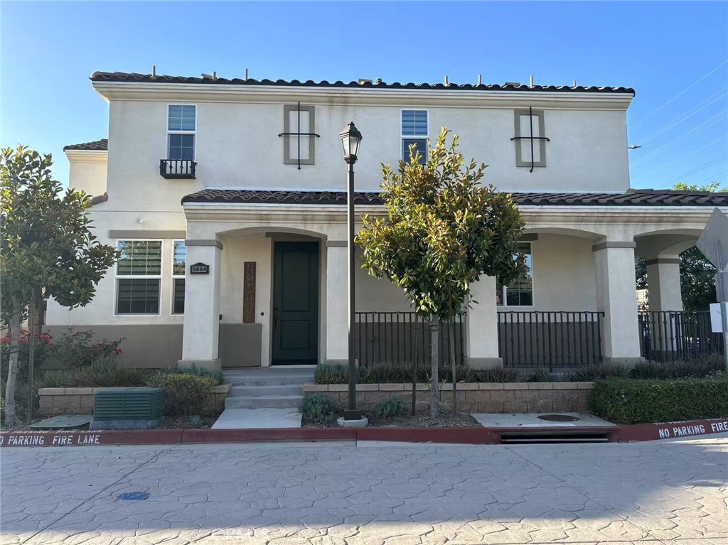 5884 Silver Oaks Drive