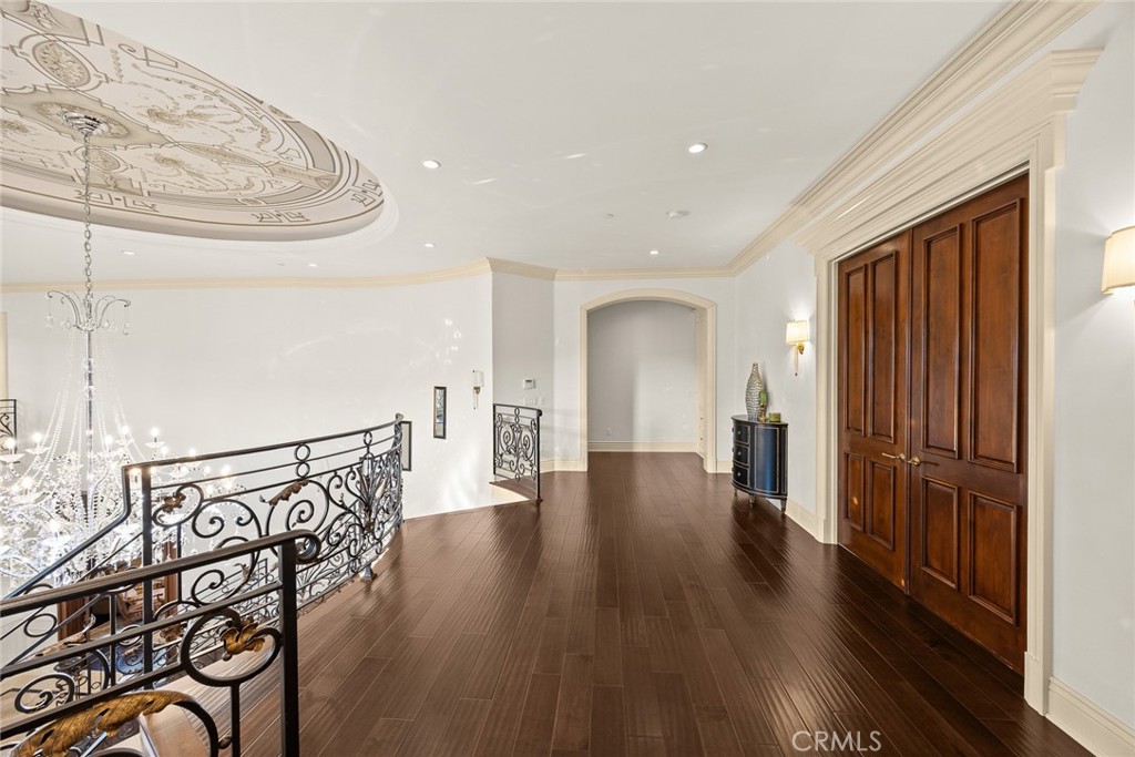 312 W Palm Drive