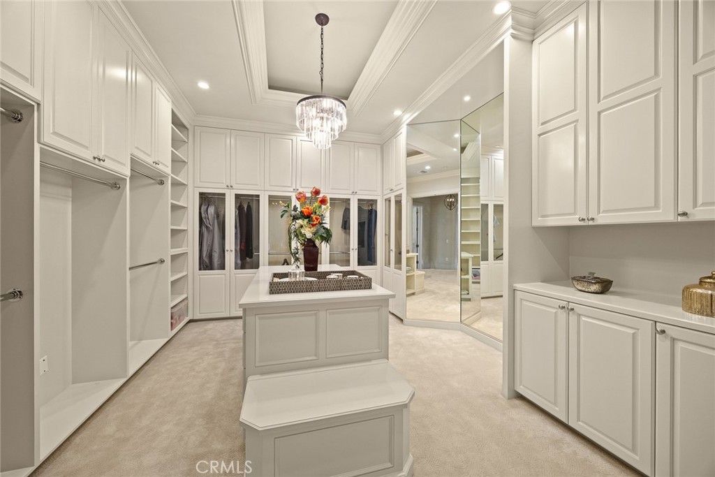 312 W Palm Drive