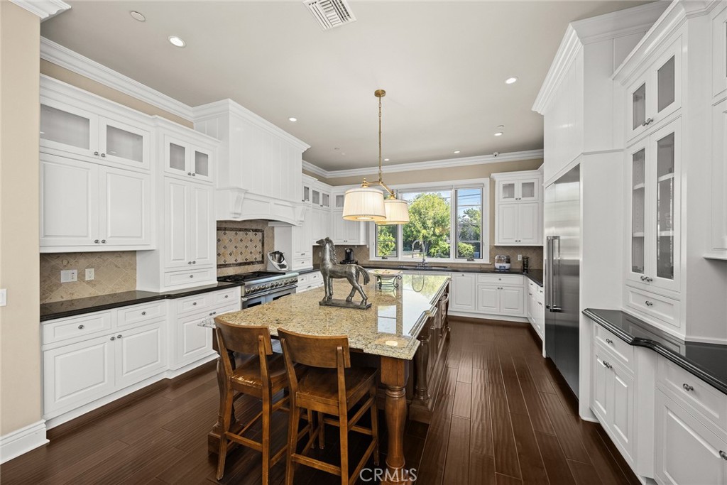 312 W Palm Drive