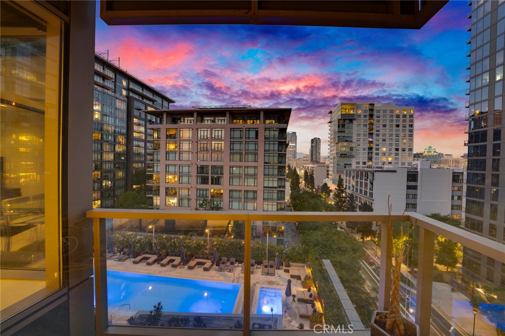 1155 S Grand Avenue 1017
