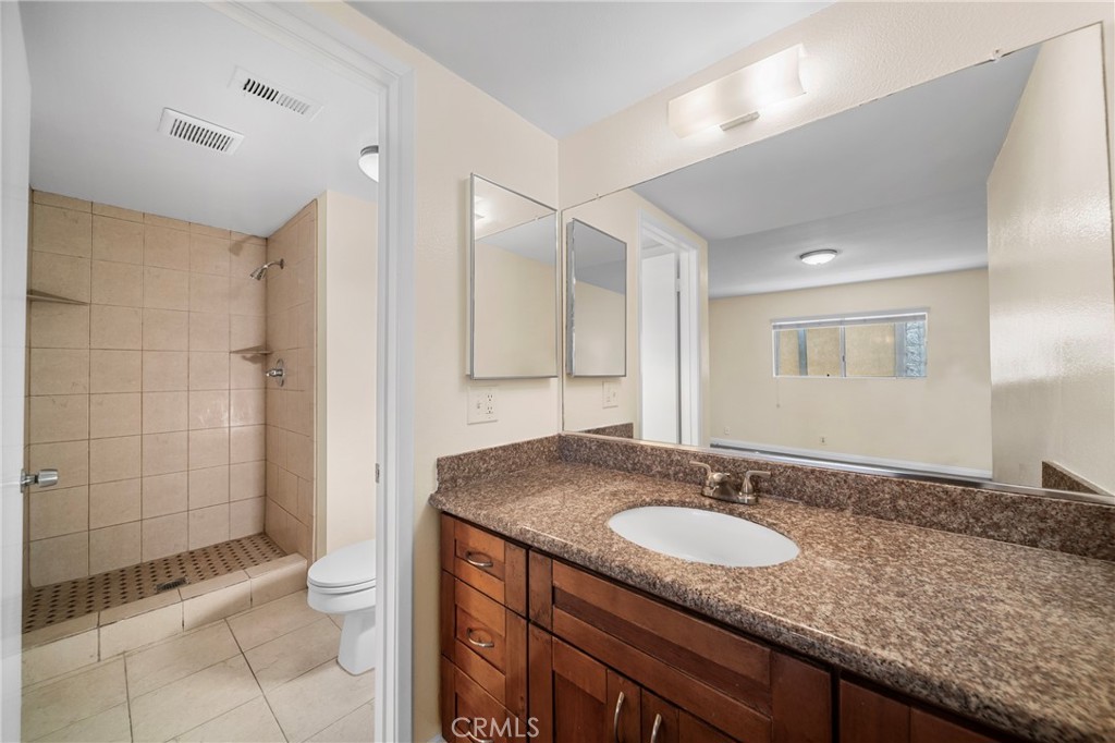 1524 Acacia 5