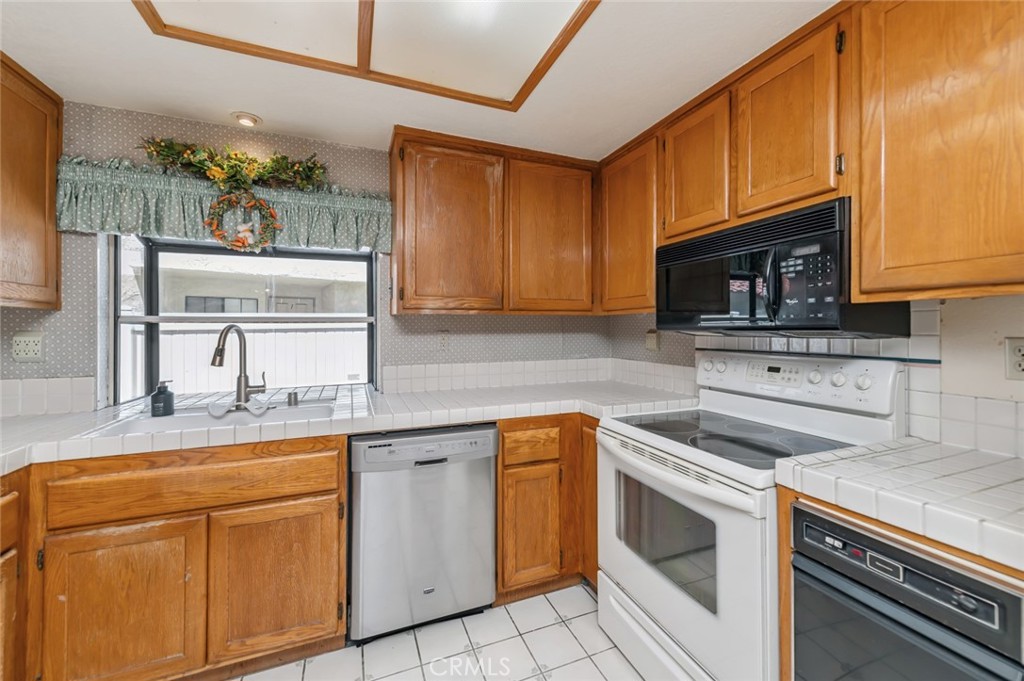 22928 Estoril Drive 5