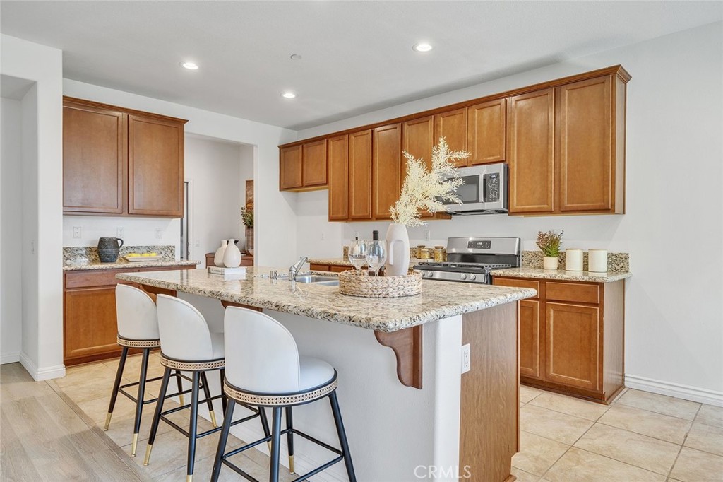 9370 Bistro Place