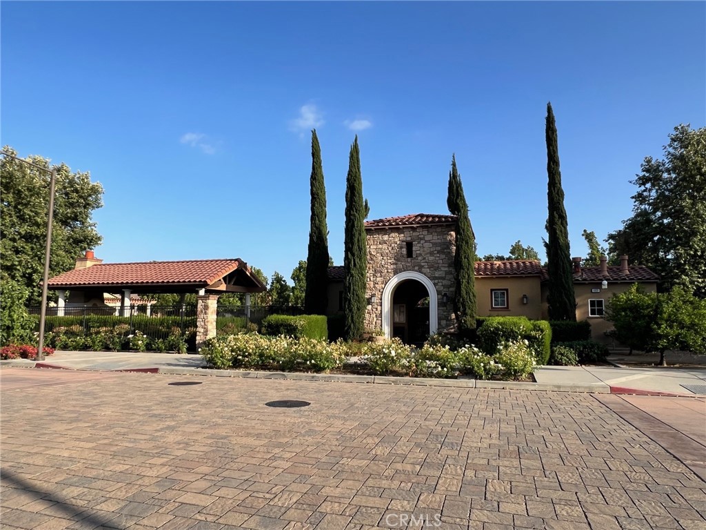 9370 Bistro Place