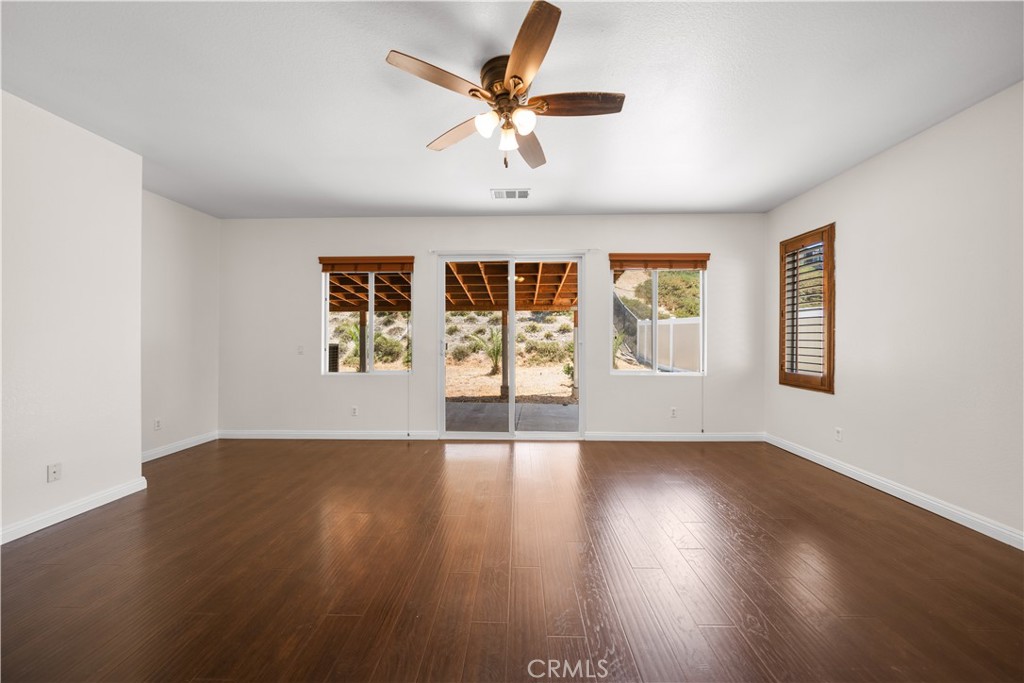 28677 Sunridge Court
