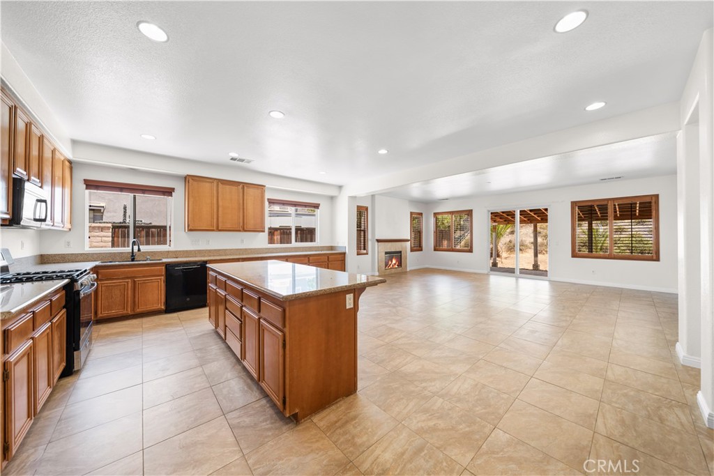 28677 Sunridge Court