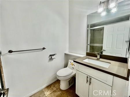 221 S Gale Drive 206
