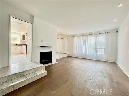 221 S Gale Drive 206