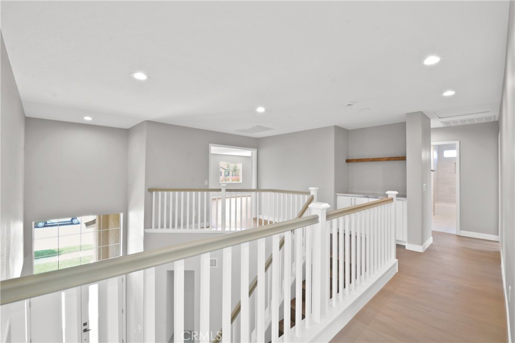 9406 Glenaire Court