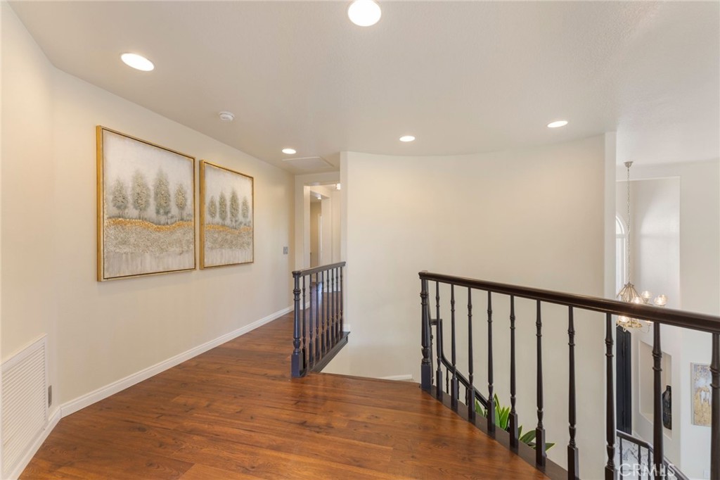 19 Easthill