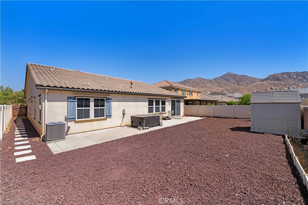 7659 Prairie Drive